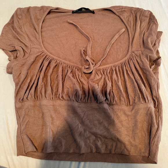 Cute brown top with a tie in the front size medium #summer - Picture 1 of 3